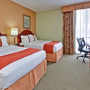 One-Bedroom Suite Two Double Beds